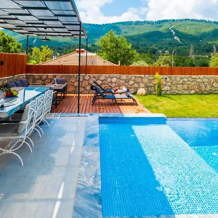 Saribelen Village 3 Bedroom Вилла *